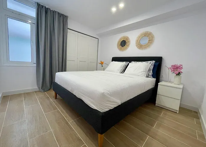 Malibu Park 2115 - Ocean View *