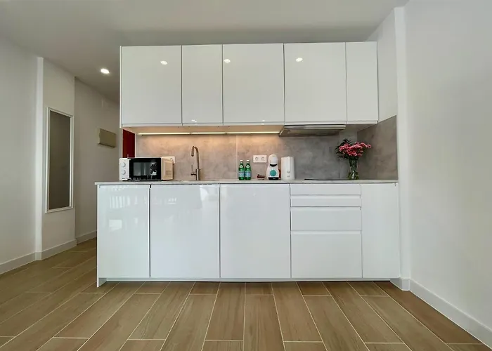 Malibu Park 2115 - Ocean View *